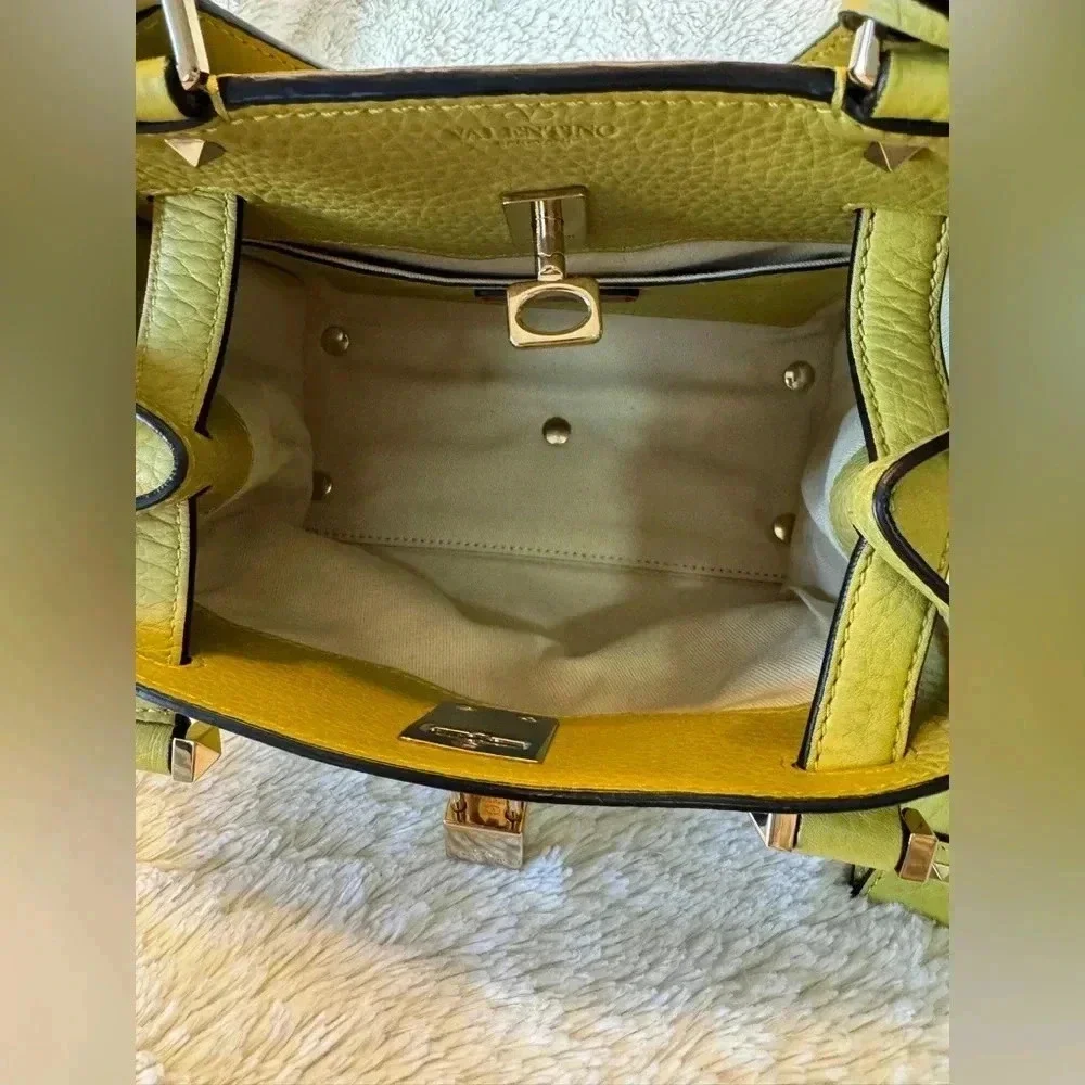 Valentino Garavani Rockstud Chartreuse Pebbled Leather Satchel Bag – EUC